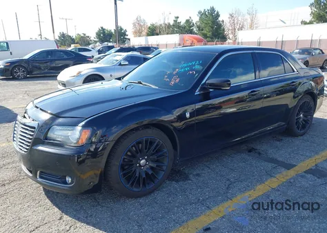 2012 Chrysler 300 S V8 из США, поврежденный, VIN 2C3CCADT6CH315274